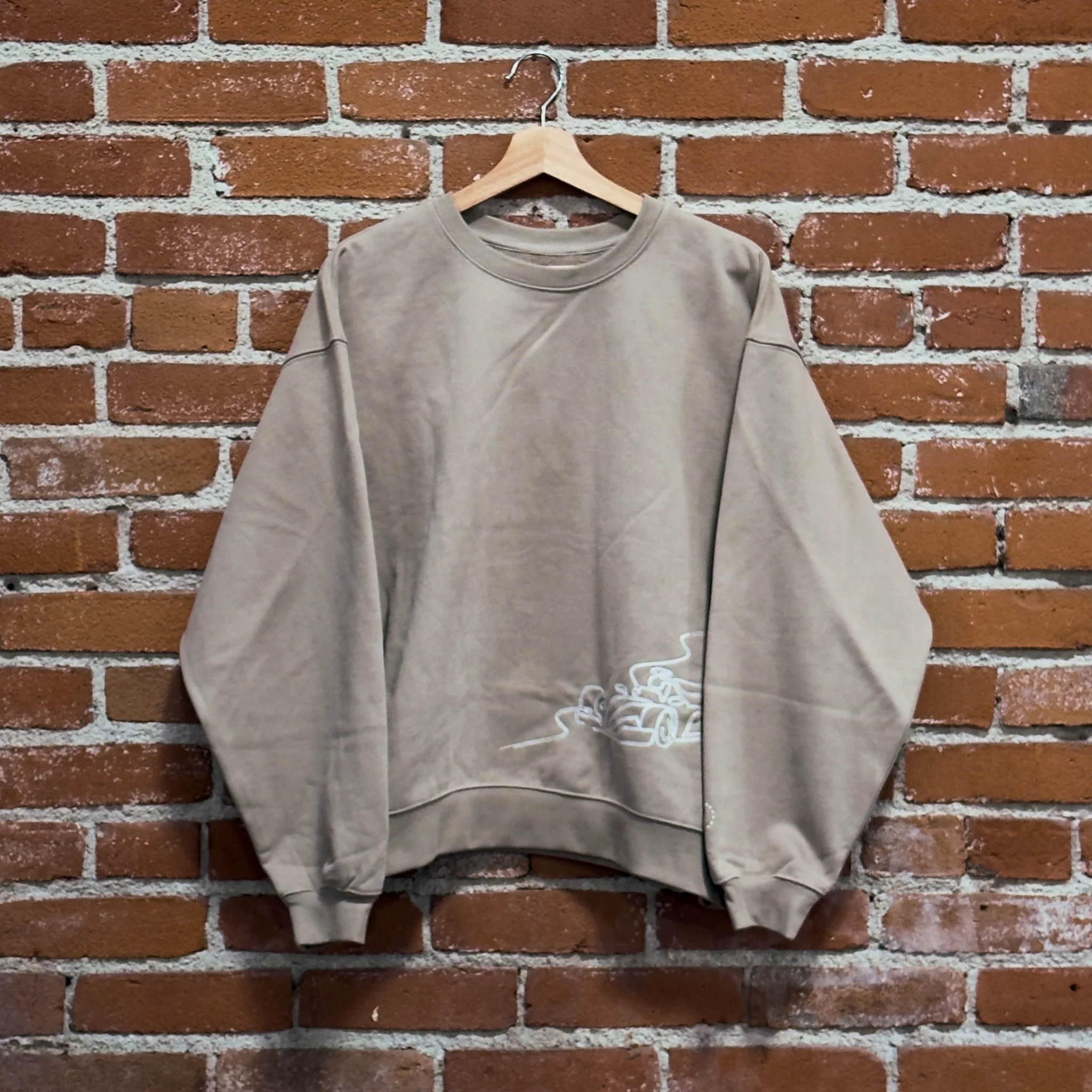 Racing Crewneck - Taupe - Image 3